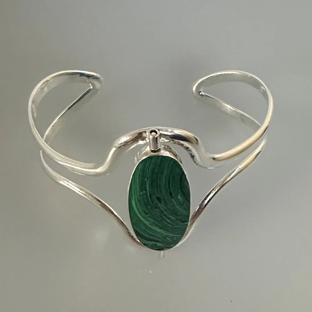 925 Sterling Silver elegant silver